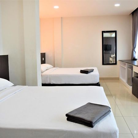 Desaru, Bayu Balau Beach Resort Bandar Penawar Eksteriør billede